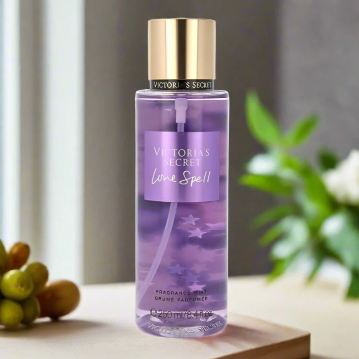 Load image into Gallery viewer, Victoria&#39;s Secret Love Spell 250ml Body Mist - Bint Adem Portal #
